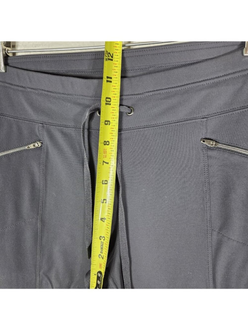 Athleta Metro Slouch XL Joggers Pants Black Drawstring Zip Pocket Dark Gray - Picture 12 of 16